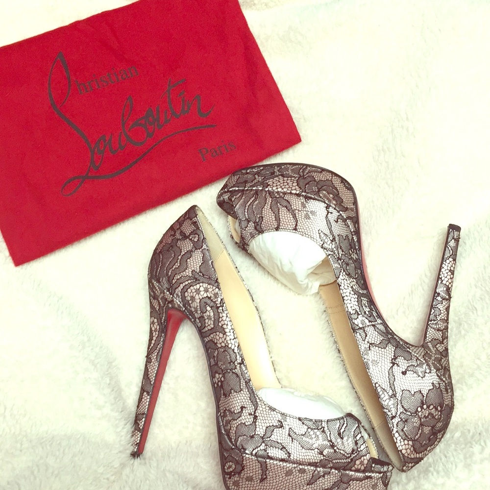 Christian Louboutin satin lace chantilly 37